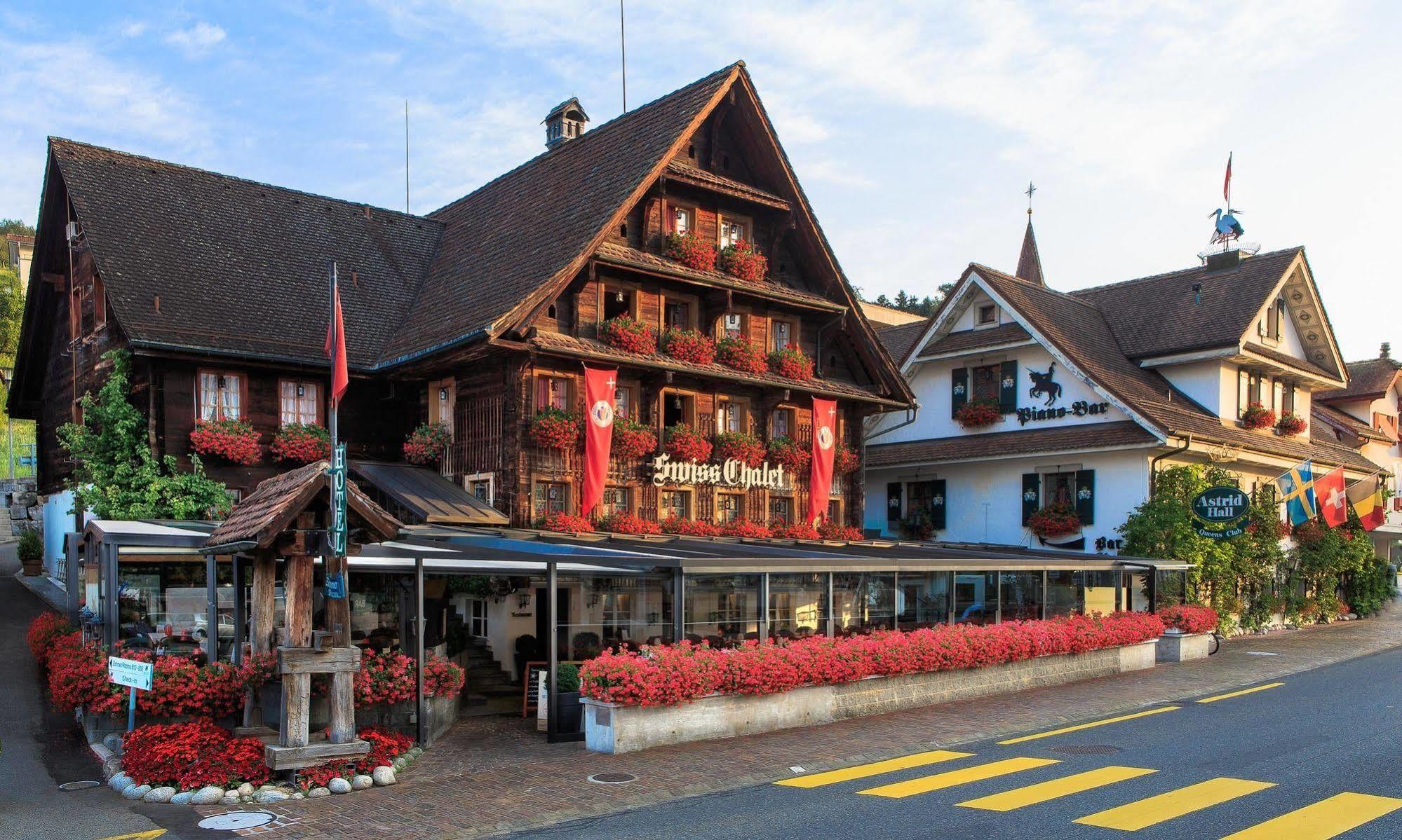 Swiss-Chalet Merlischachen - Historik Chalet-Hotel Lodge Küssnacht Zewnętrze zdjęcie